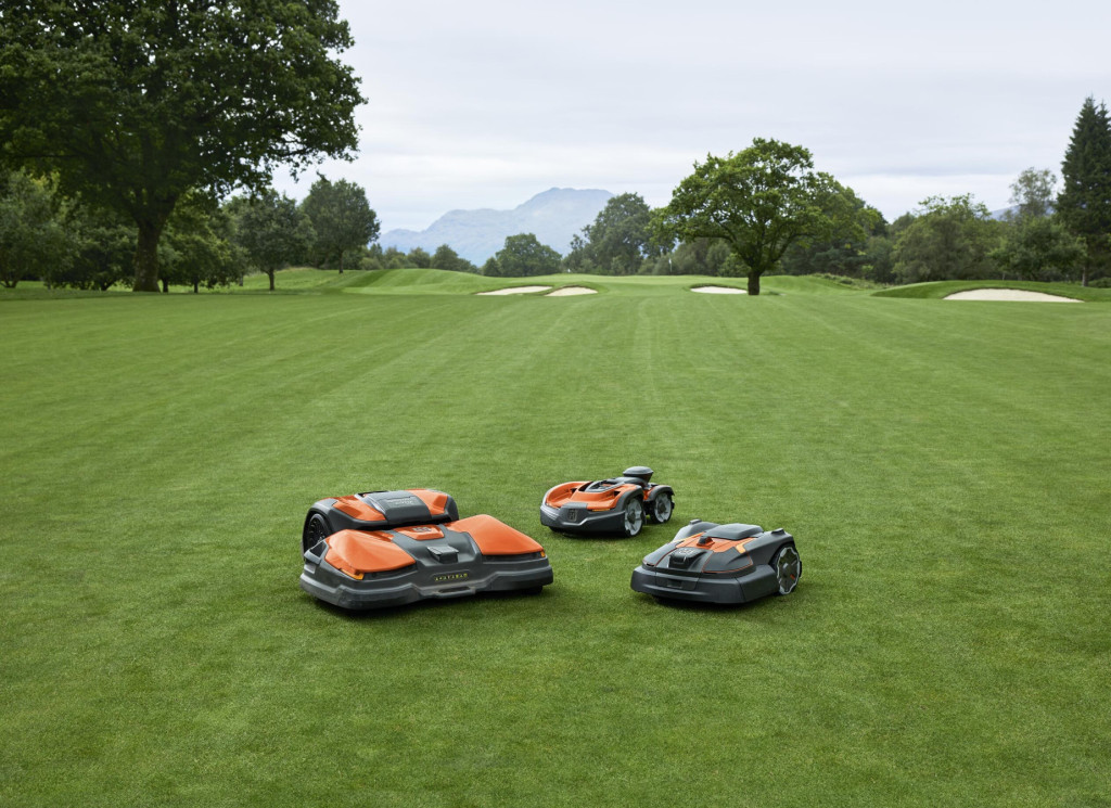 PRO-Robotics-Golf-2025-Image-gamme-Catalogue-scaled-e1729503519801-1024x745.v1729503519